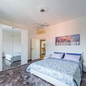 Appartamento Ospedale Sant'orsola Pizzardi White, Bologna